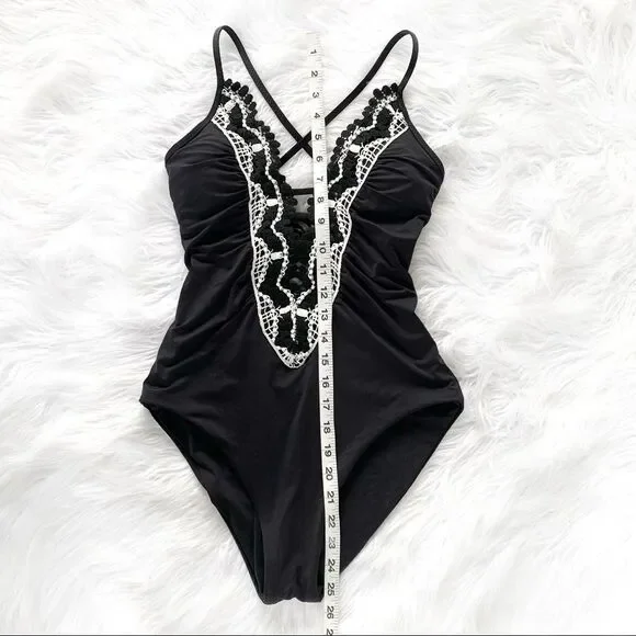 BECCA Delilah One Piece Swimsuit! - Picture 3 of 7